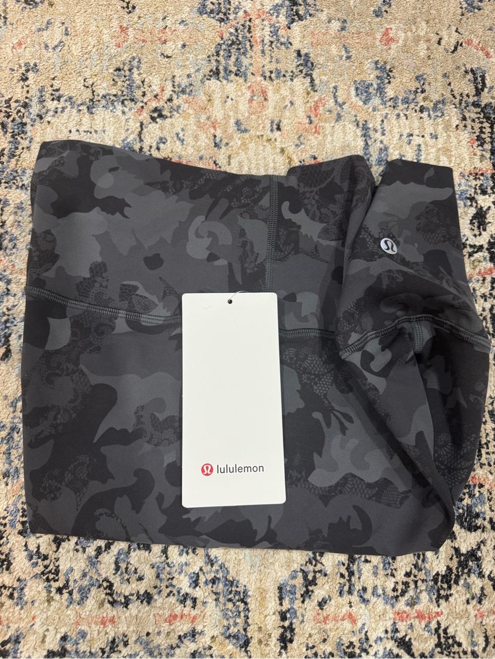 NWT Lululemon Size 12 Wunder Train High-Rise Tight 25 Hidden Heritage Lace Black